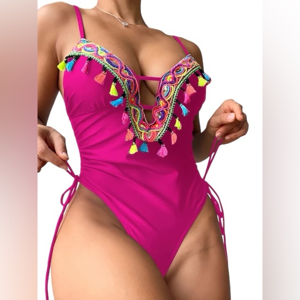 OYOANGLE Tassel Decor V front thong  Drawstring Side Ruched 1 piece Swimsuit NWT